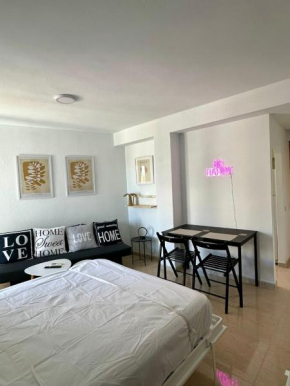 Estudio 500 metros La Carihuela Playa